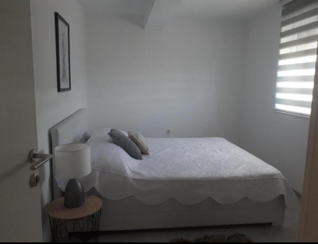 Apartmani Nikola Trogir Buitenkant foto